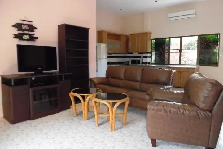 Тхаланг: Hideaway Villa