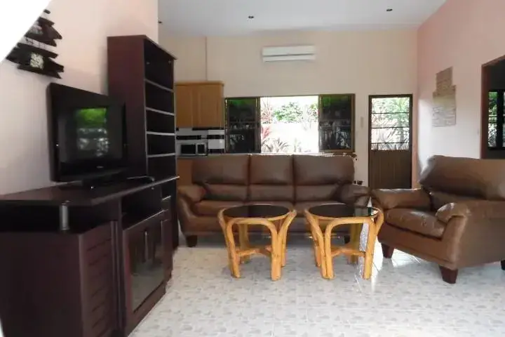 Тхаланг: Hideaway Villa