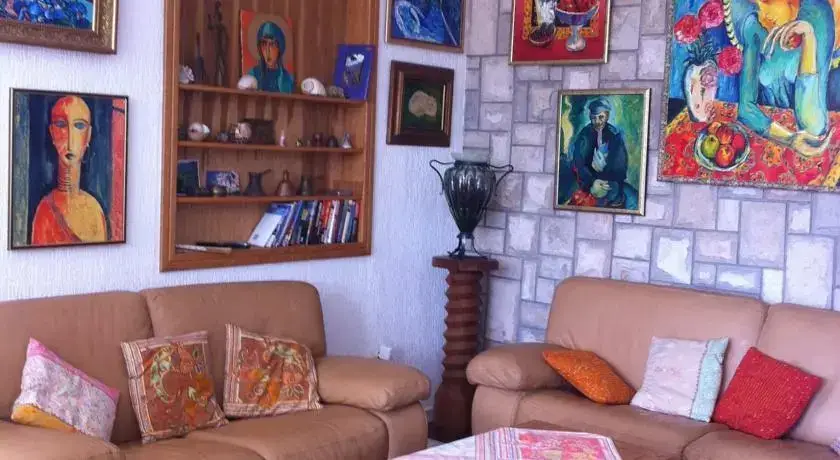 Бар: Holiday Home French Villa