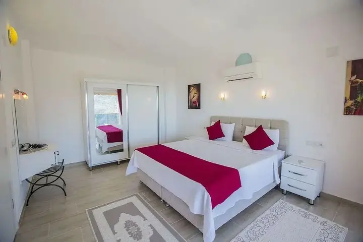 Исламлар: Villa Nar