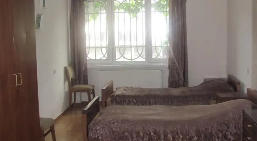 Тбилиси: Tina Apartment