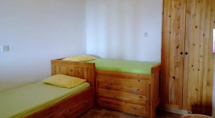 Киссонерга: Chloes House
