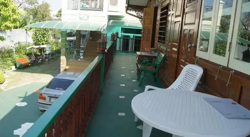 Чиангмай: La Vie En Rose Bed and Breakfast
