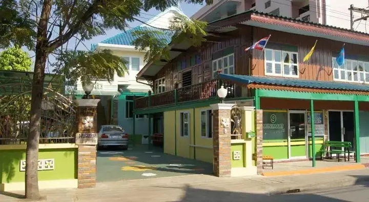 Чиангмай: La Vie En Rose Bed and Breakfast