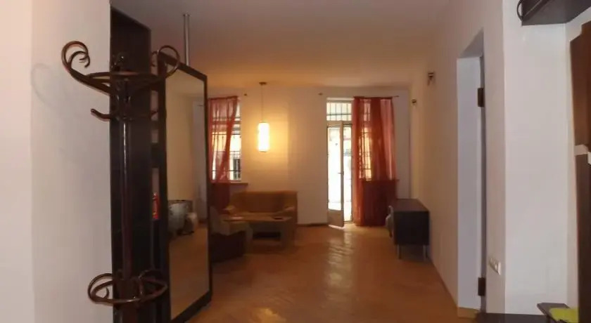 Тбилиси: Apartments Akhispireli