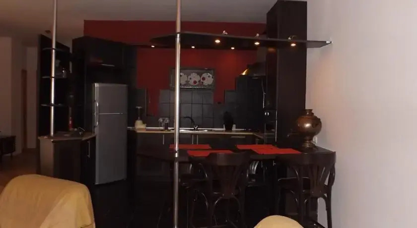 Тбилиси: Apartments Akhispireli