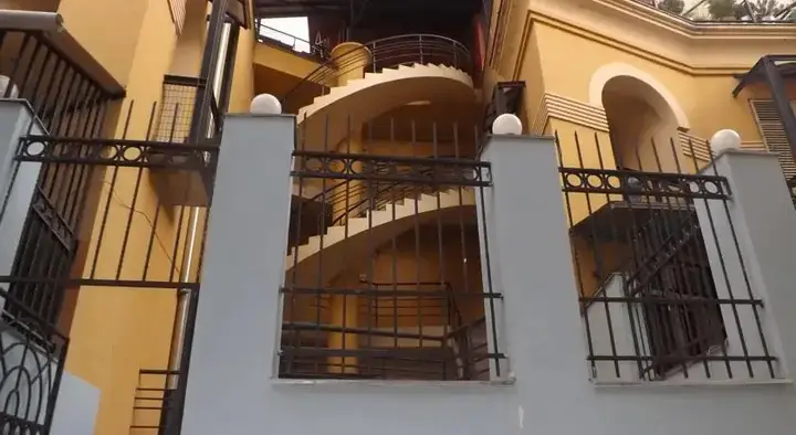 Тбилиси: Apartments Akhispireli