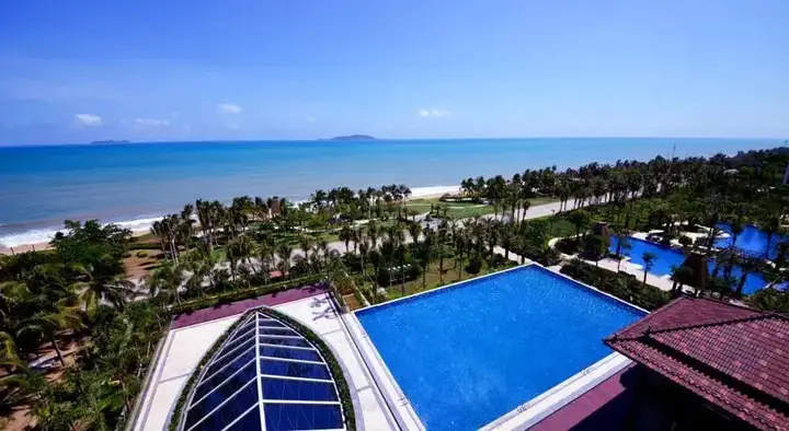 Санья: Sanya Bay Guest House All Suites Hotel