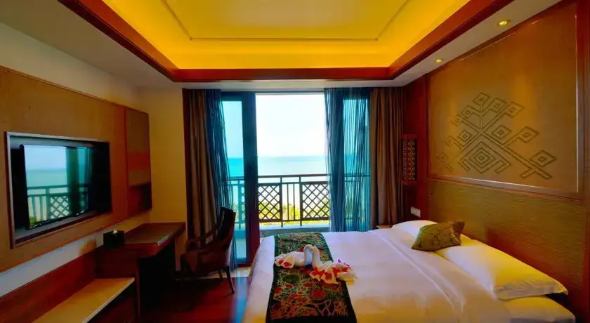 Санья: Sanya Bay Guest House All Suites Hotel