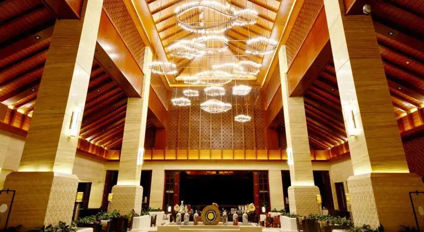 Санья: Sanya Bay Guest House All Suites Hotel