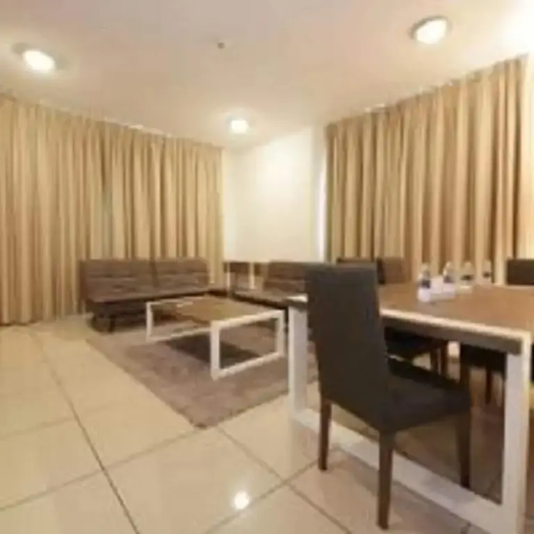 Дубай: High Floor Two Bedroom Apartment