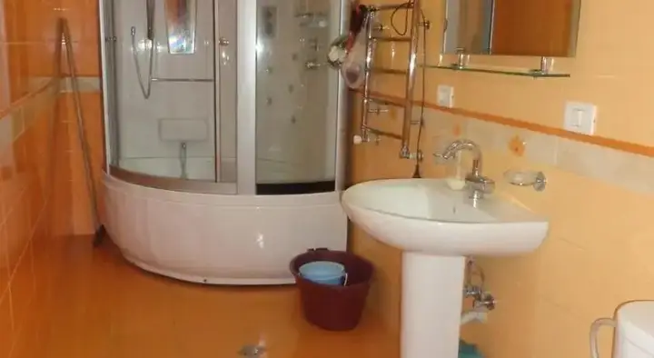 Ереван: With a Swimming Pool Villa
