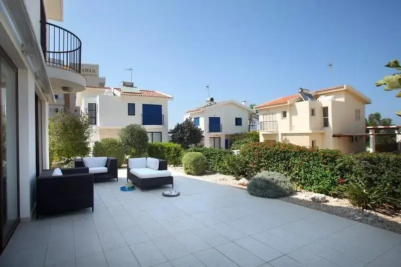 Протарас: Greek Paradise