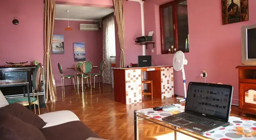Доброта: City Beach Hostel