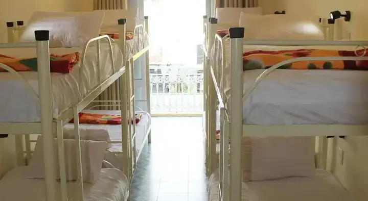 Хойан: House Backpackers