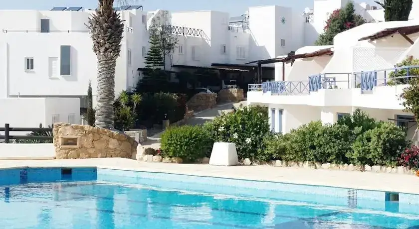 Хлорака: Paphos maison sur la mer