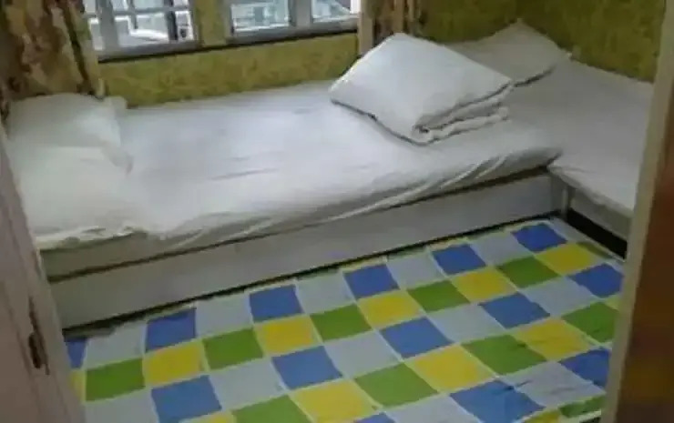 Коулун: Friendship Hotel