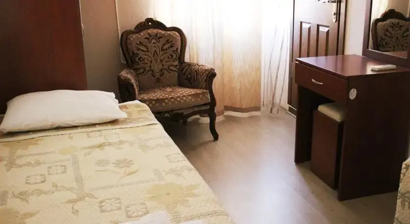 Бозджаада: Akgun Pension