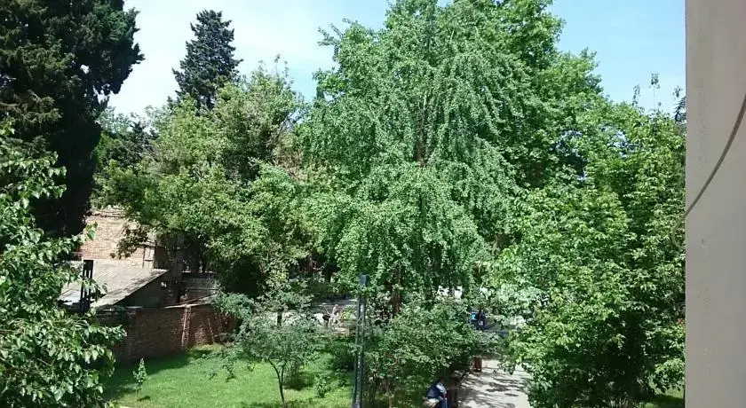 Apartment with Garden — фото 1