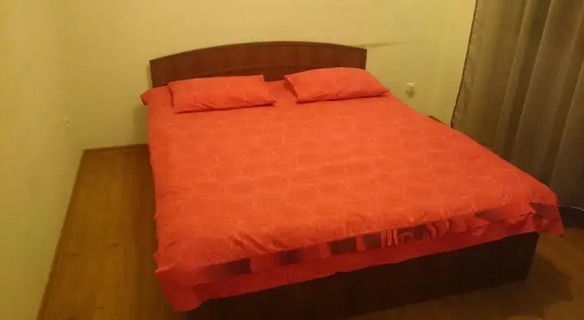 Тбилиси: Apartment with Garden