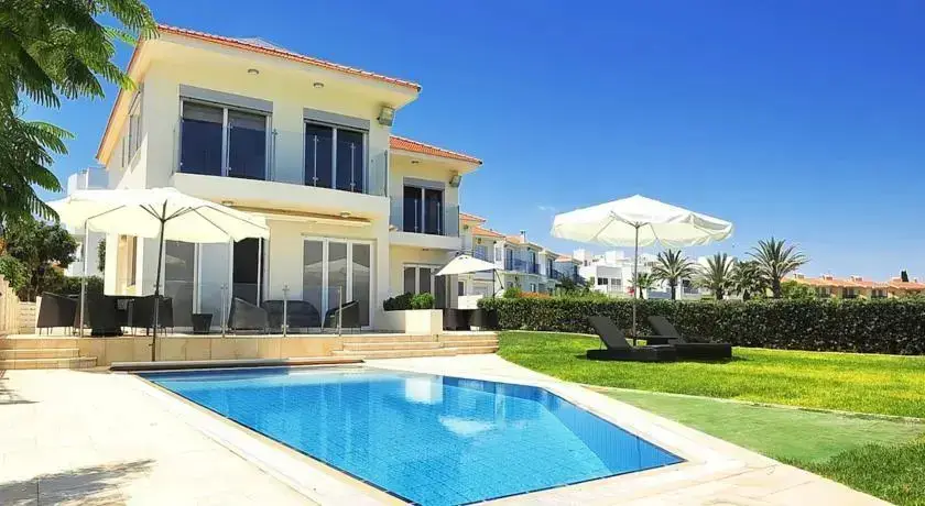 Протарас: Villa William
