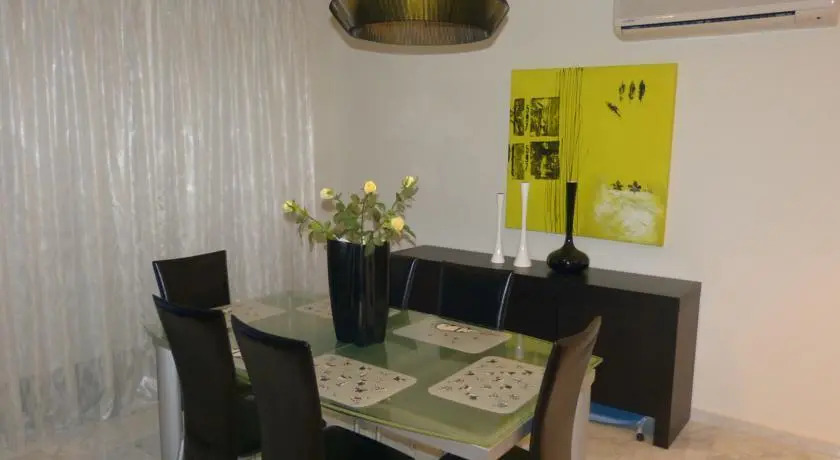 Агиос Тихонас: Amathusa Coastal Heights Apartment K101
