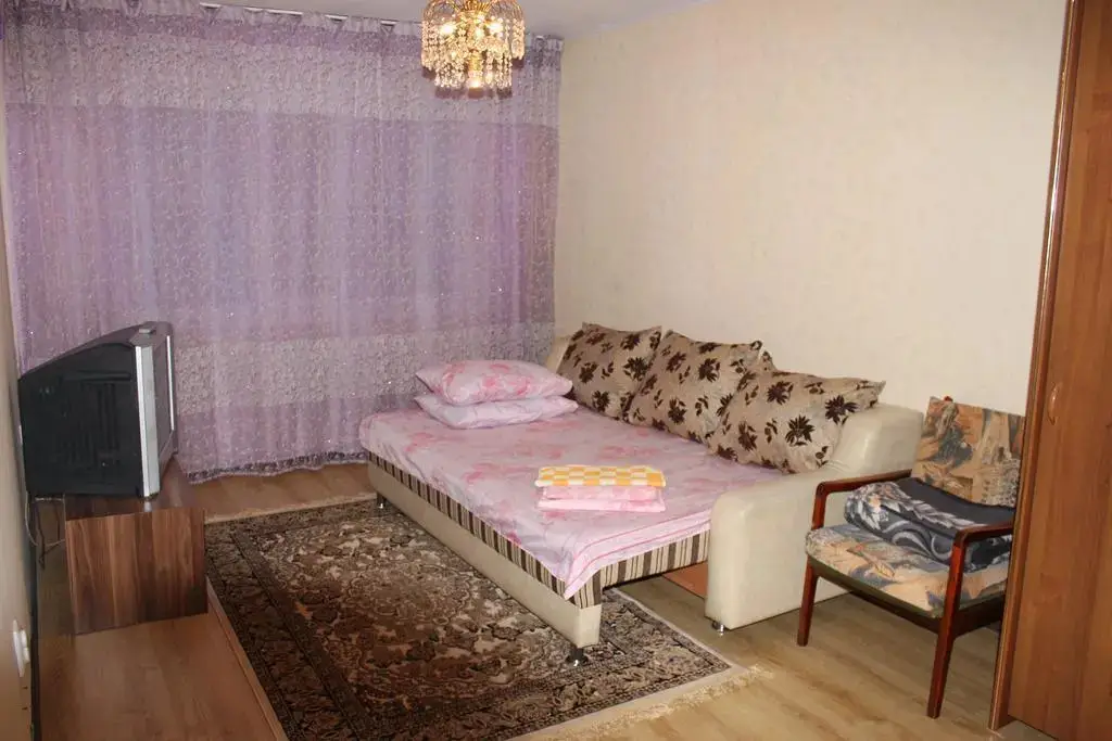 Алматы: Houseroom B