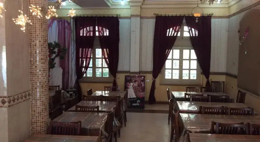 Рас-Эль-Бар: Lebanon Hotel