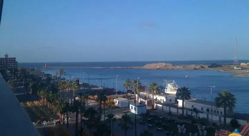 Рас-Эль-Бар: Al Tayaran Resident Apartments