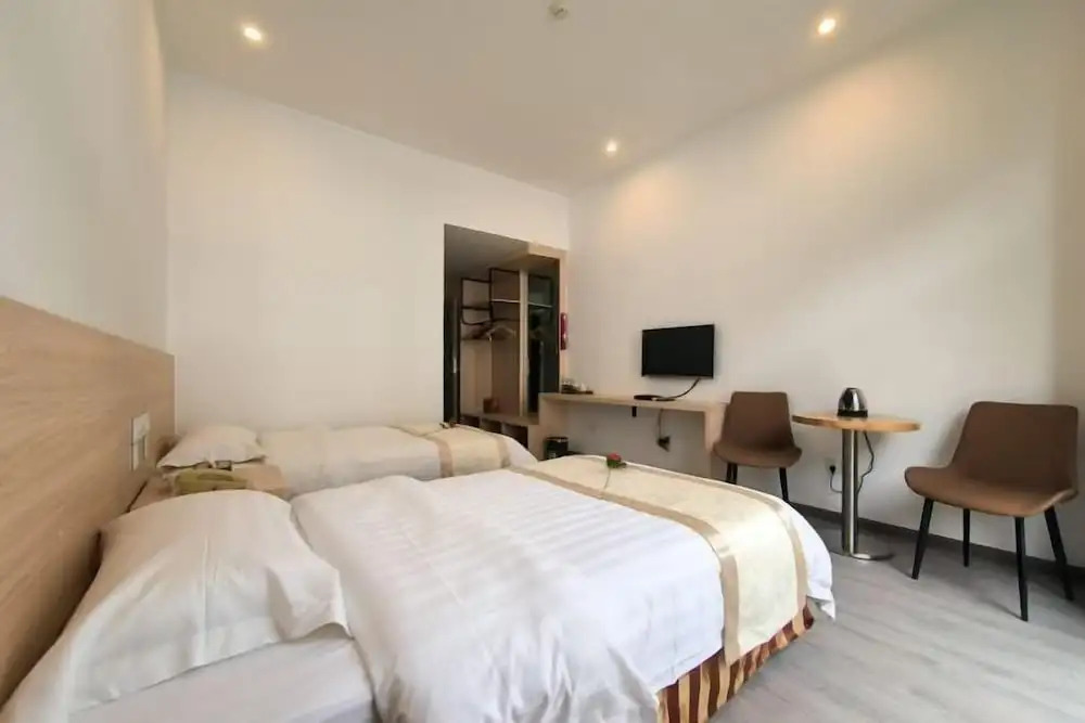 Гуанчжоу: Huguang Holiday Villa