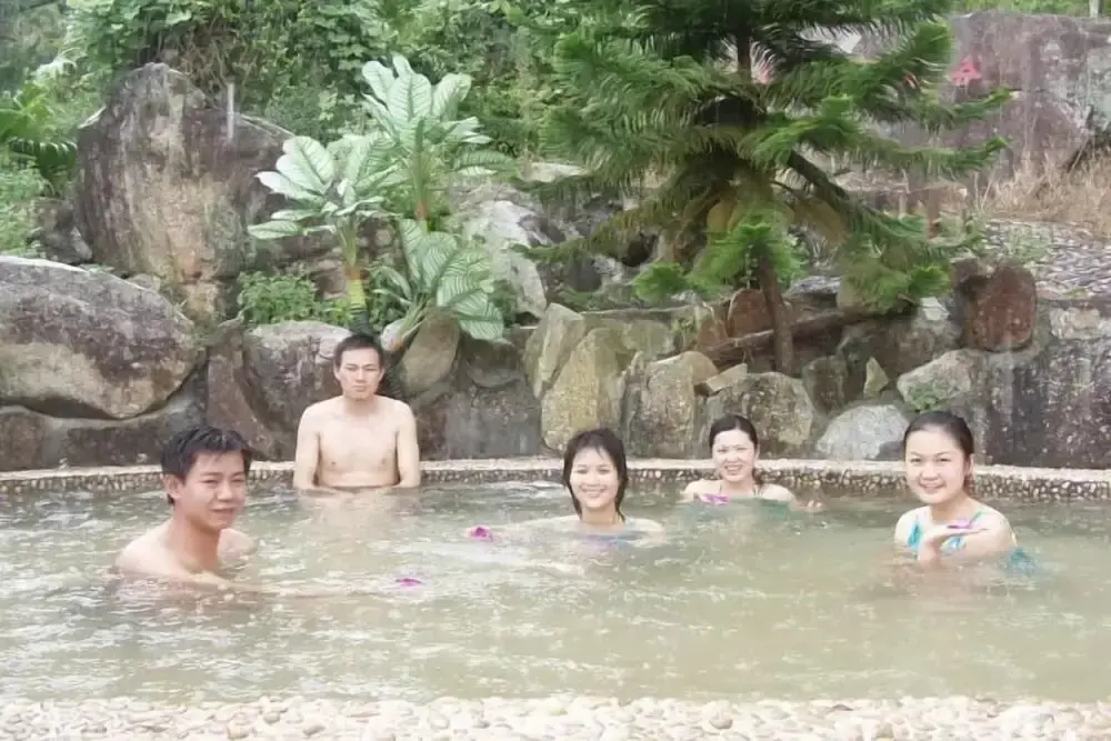 Гуанчжоу: Huguang Holiday Villa