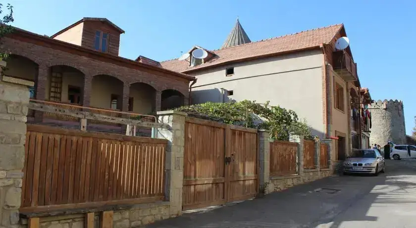 Мцхета: Around the Corner Guest House
