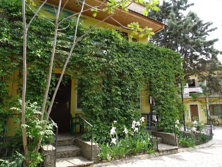 Судак: Sultan Guest House