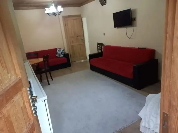 Узунгёль: Ay Home Apart