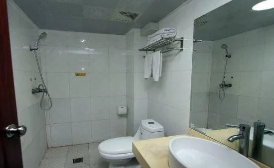 Хецзе: Heze Zheng He Inn West Shuanghe Road