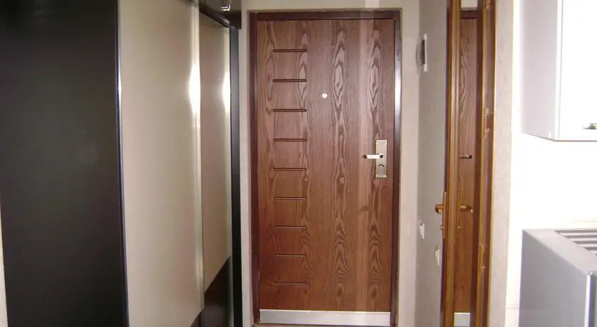 Батуми: Studio Orbi Khimshiashvili 15B