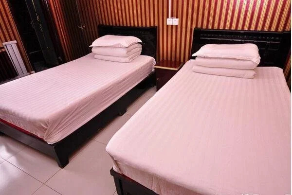 Dezhou Linyi Fuhao Business Inn — фото 1