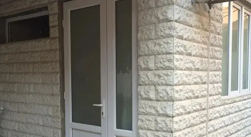 Тбилиси: Aghmashenebeli Nino guest house 1