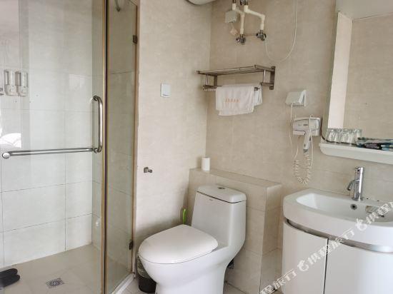 Далянь: Dalian Jinshitan Haiweiyang Apartment Hotel