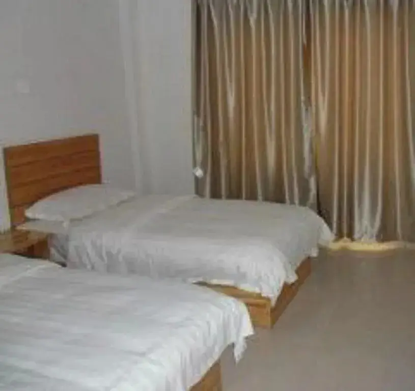 Таншань: Tangshan Wangjiao Hotel