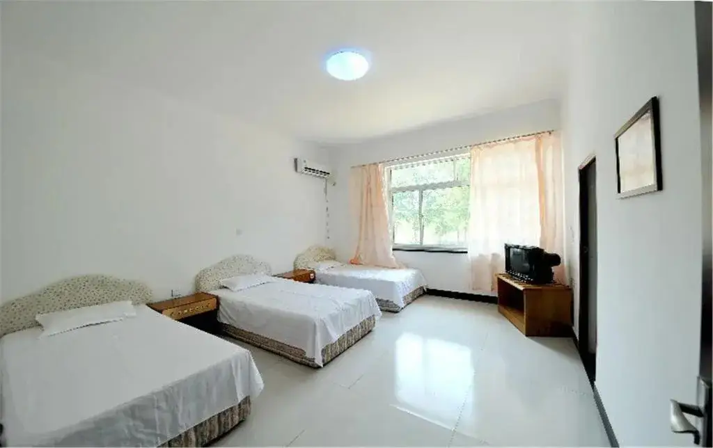 Циньхуандао: Beidaihe Caochang Fengguixia Hotel
