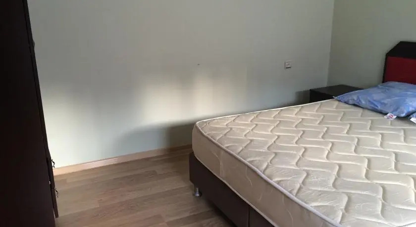 Батуми: Guest House Guguli