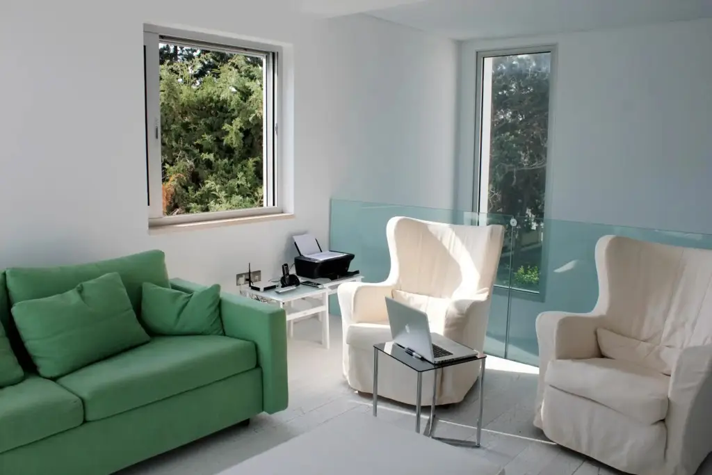 Перволия: Katerina House