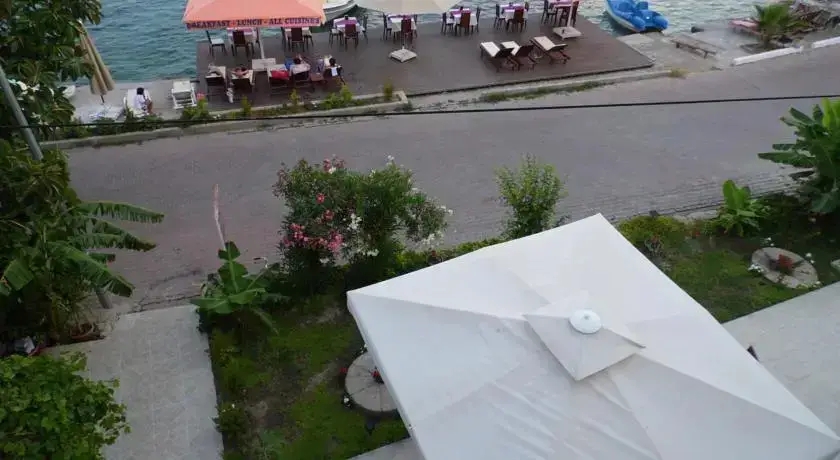 Бозбурун: Dinc Pension