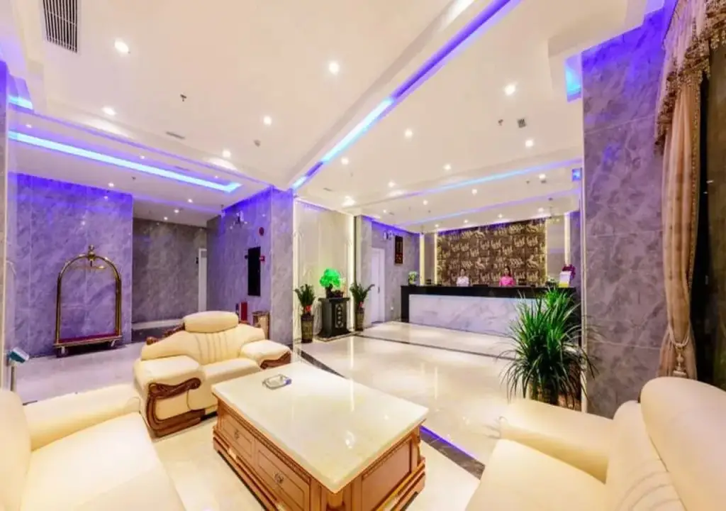 Гуанчжоу: S&P Holiday Inn Baiyun Airport(Airport 2 Branch)