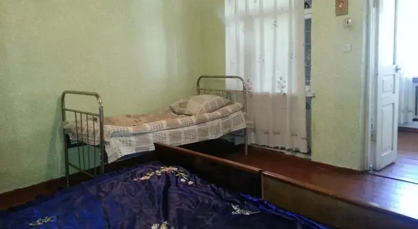 Степанцминда: Grandmothers Guesthouse