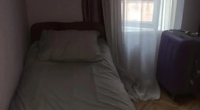 Телави: Guest HouseToress