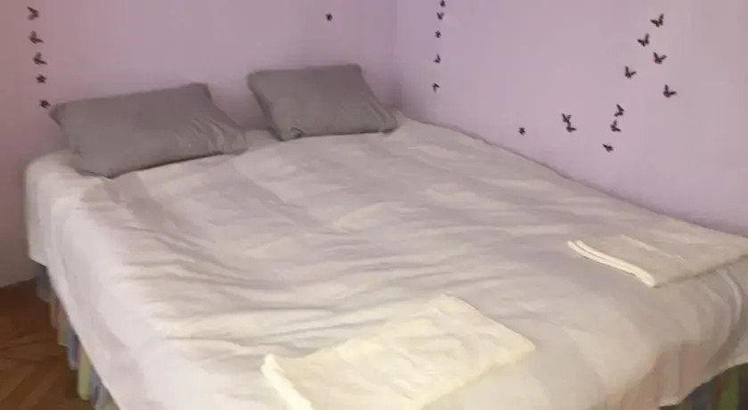 Телави: Guest HouseToress