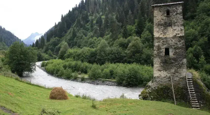Местиа: Guest House Svaneti