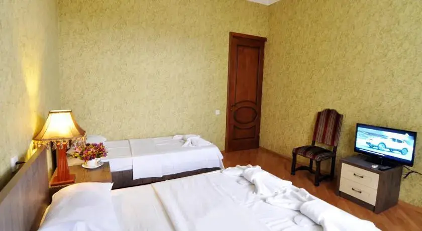 Тбилиси: Fenix Hotel